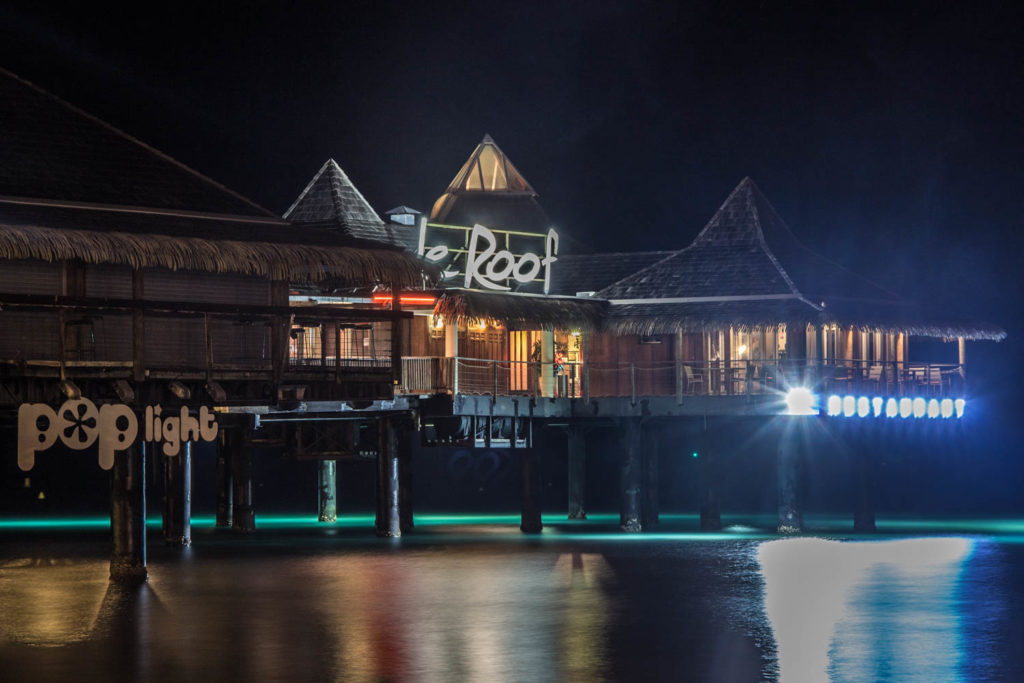 Nuit sur l'anse Vata